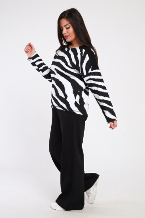 32eda750-db9c-46bb-8564-59e0ba7d50e8